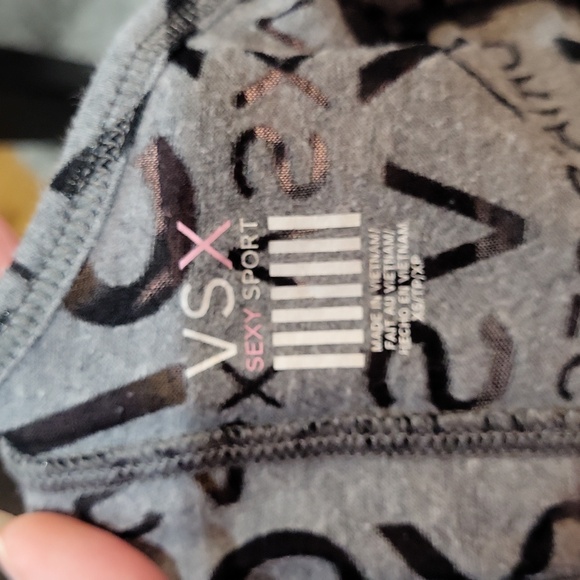 Victoria's Secret Tank Top - Picture 5 of 7